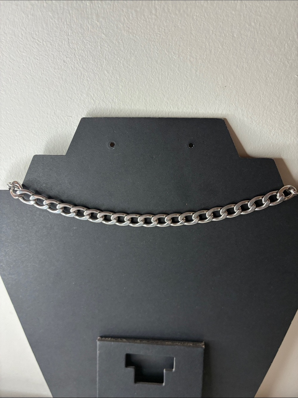 Chunky Silver Fear Handcuff 22” Stainless Steel Chain Necklace - Picture 8 of 12